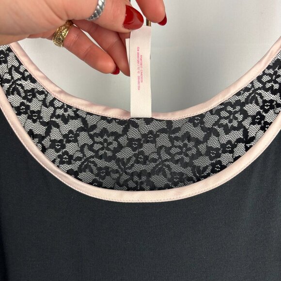Victoria's Secret Lingerie Set – Mixed Sizes (Top: Medium, Bottom: Large) - Picture 8 of 12